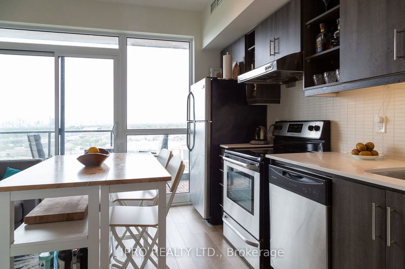 Preview image for 160 Vanderhoof Ave #1710, Toronto