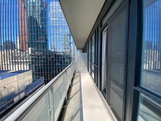 Preview image for 70 Temperance St #2709, Toronto