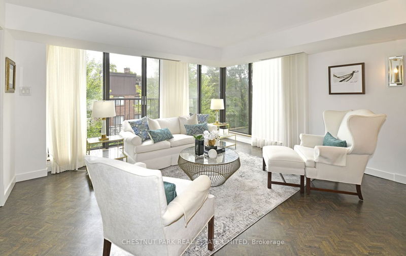 Preview image for 447 Walmer Rd #308, Toronto