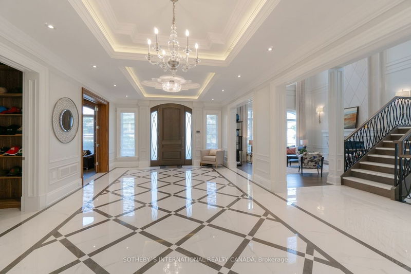 Preview image for 10 Berkindale Dr, Toronto