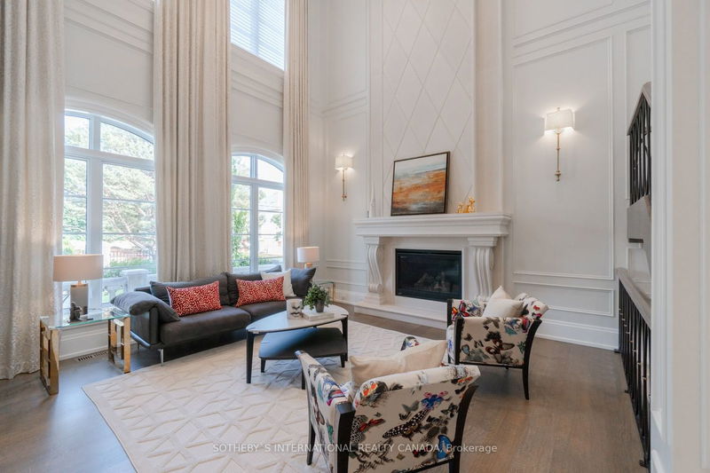 Preview image for 10 Berkindale Dr, Toronto