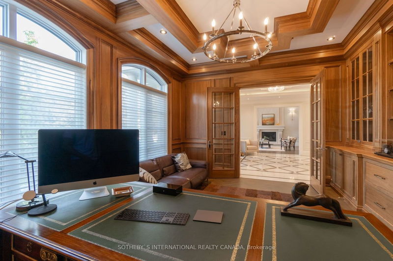 Preview image for 10 Berkindale Dr, Toronto