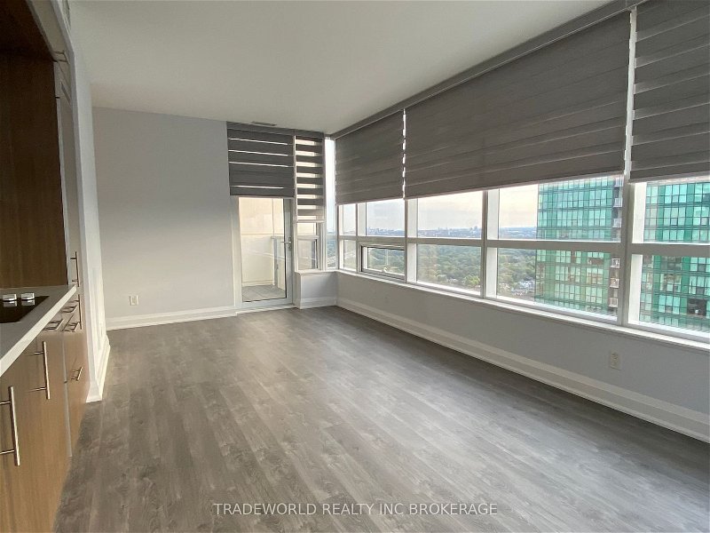 Preview image for 2 Anndale Dr #3202, Toronto