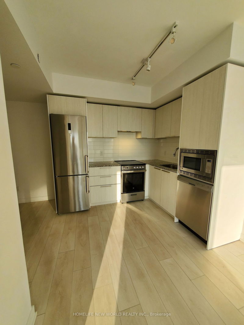 Preview image for 501 Yonge St #2512, Toronto