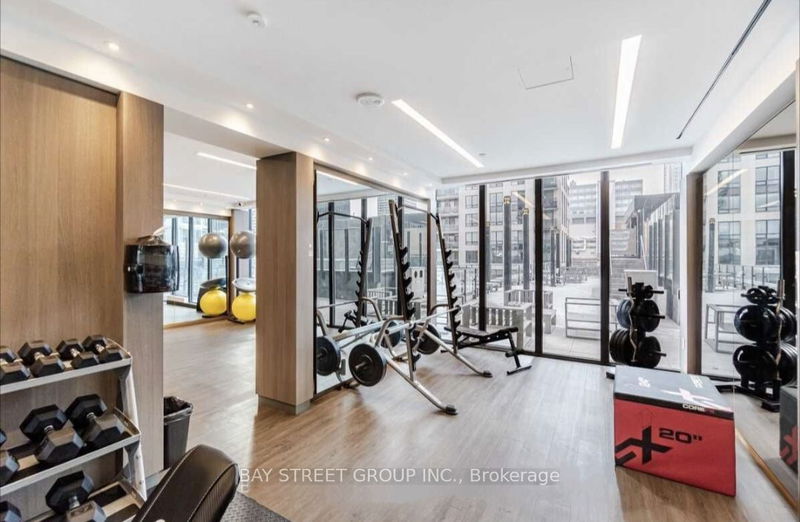 Preview image for 77 Shuter St E #1707, Toronto