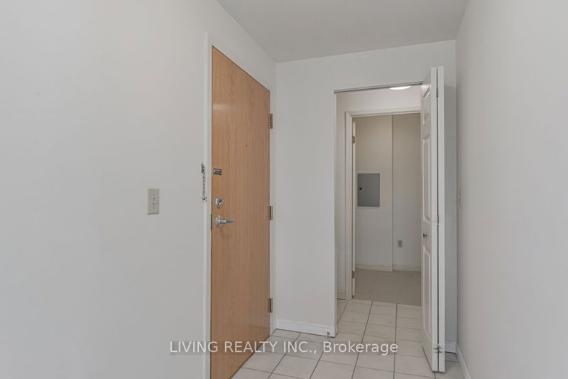 Preview image for 7 Concorde Pl #608, Toronto