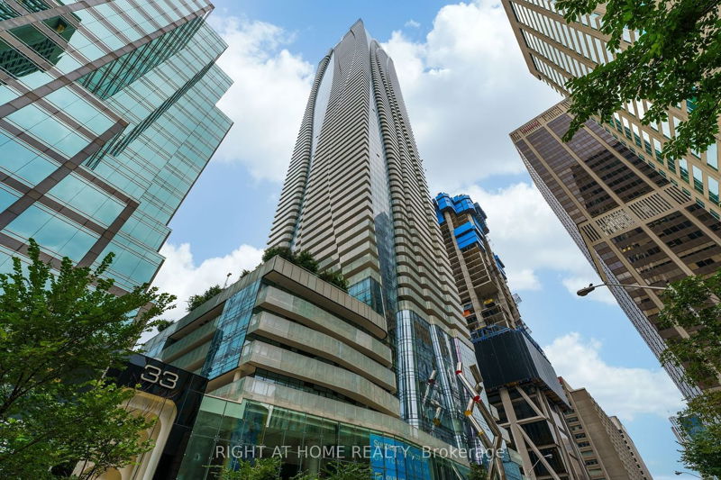 Preview image for 1 Bloor St E #1610, Toronto
