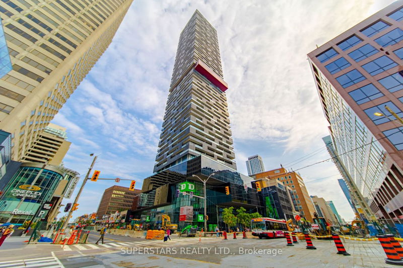 Preview image for 8 Eglinton Ave E #507, Toronto