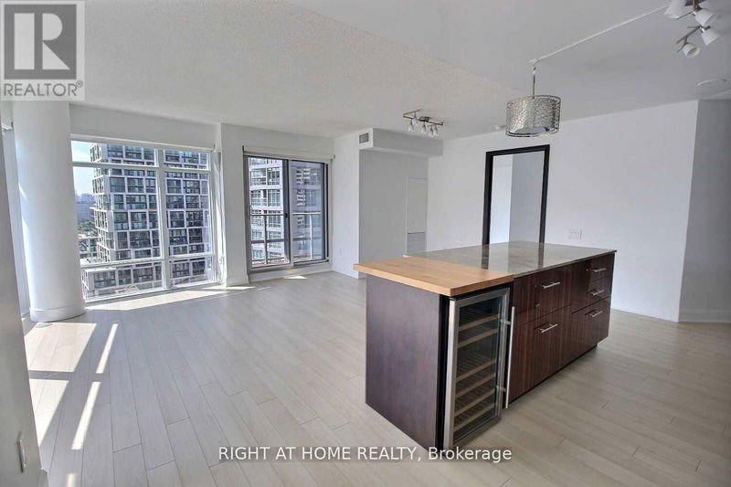 Preview image for 2191 Yonge St #1802, Toronto