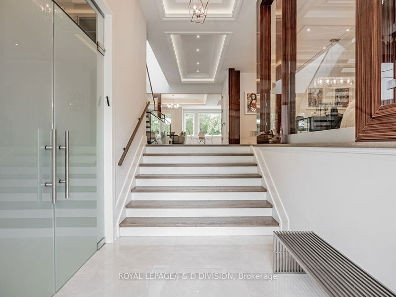 Preview image for 90 Glen Rush Blvd, Toronto
