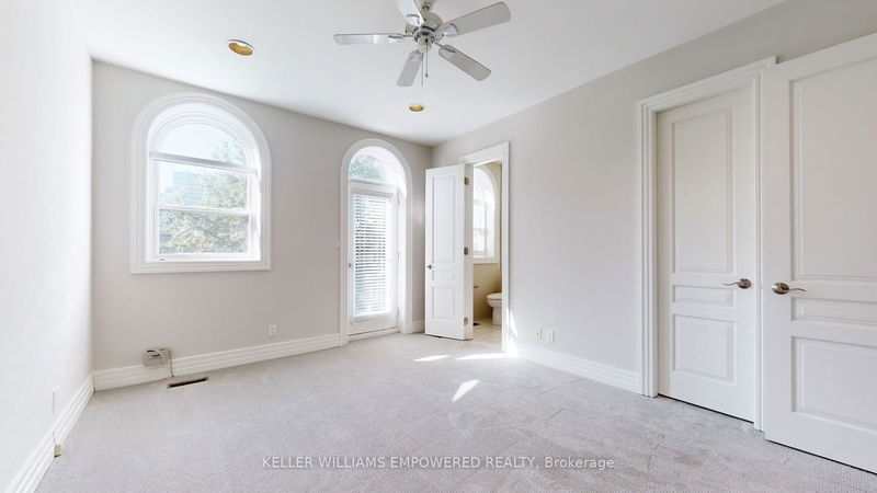 Preview image for 35 Boswell Ave, Toronto