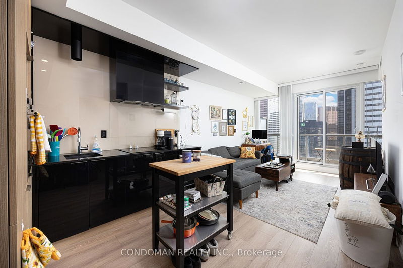 Preview image for 70 Temperance St #3909, Toronto