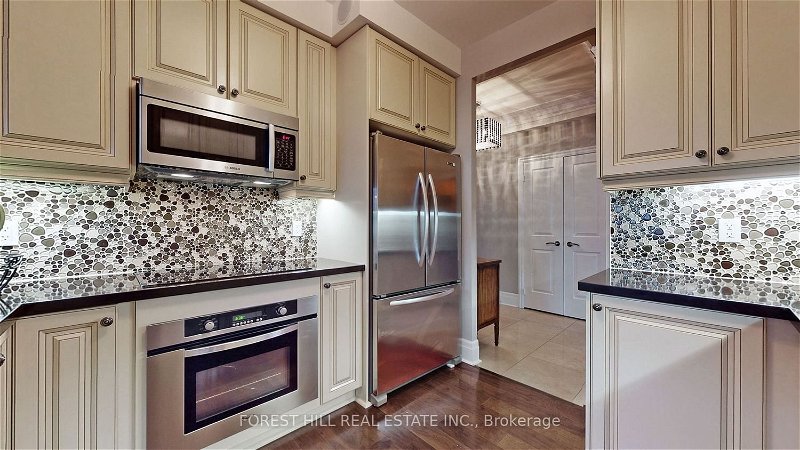 Preview image for 35 Balmuto St #3401, Toronto