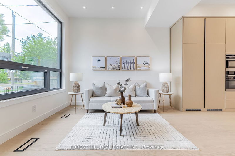 Preview image for 511 Woburn Ave, Toronto