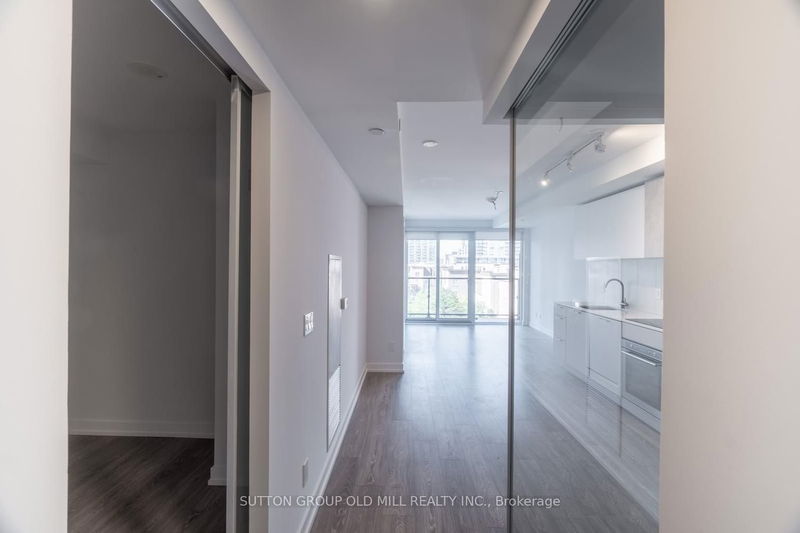 Preview image for 19 Western Battery Rd #512, Toronto