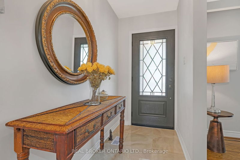 Preview image for 16 Versend Dr E, Toronto