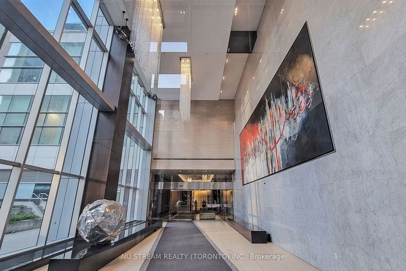 Preview image for 386 Yonge St E #1406, Toronto