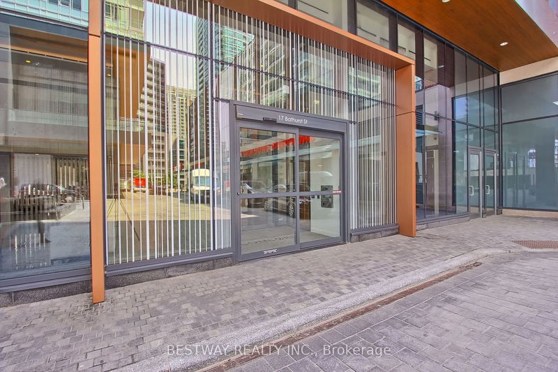 Preview image for 17 Bathurst St #907, Toronto