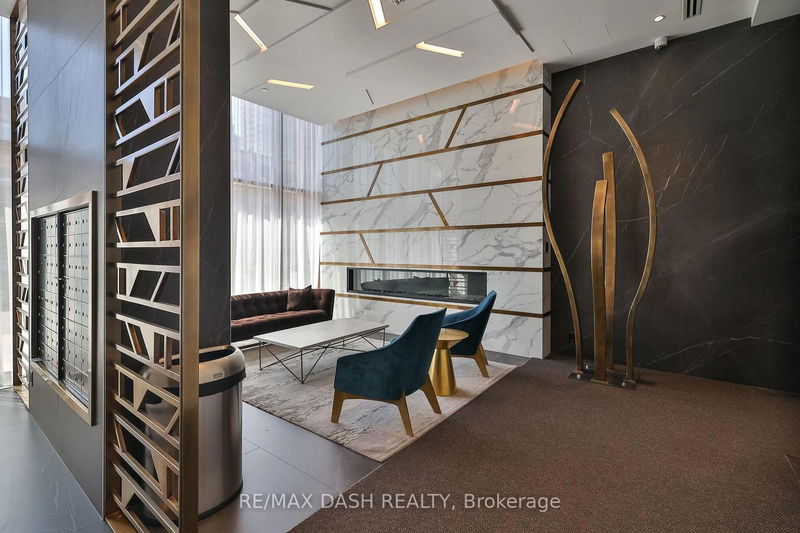 Preview image for 151 Avenue Rd #804, Toronto