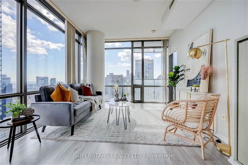 Preview image for 38 Grenville St #3806, Toronto