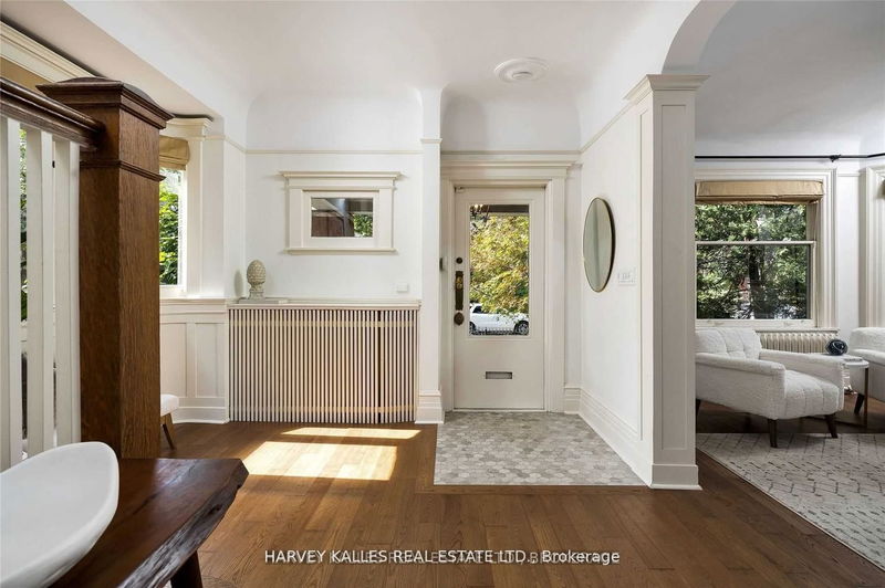 Preview image for 135 Admiral Rd, Toronto