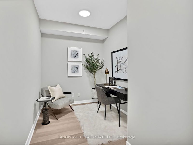 Preview image for 210 Simcoe St #1606, Toronto