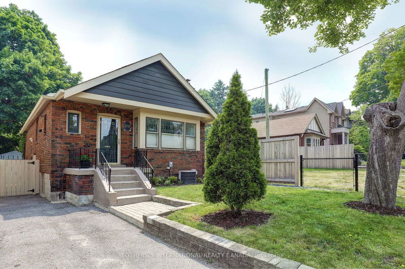 Preview image for 19 Southvale Dr, Toronto