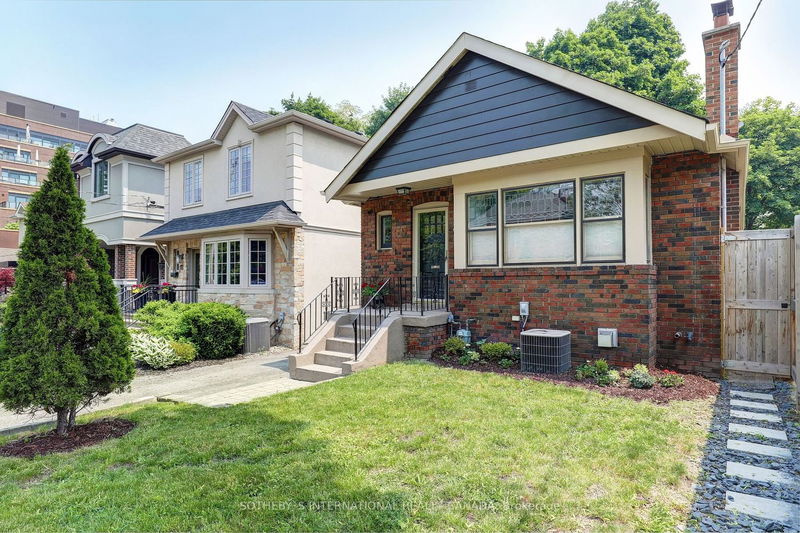 Preview image for 19 Southvale Dr, Toronto