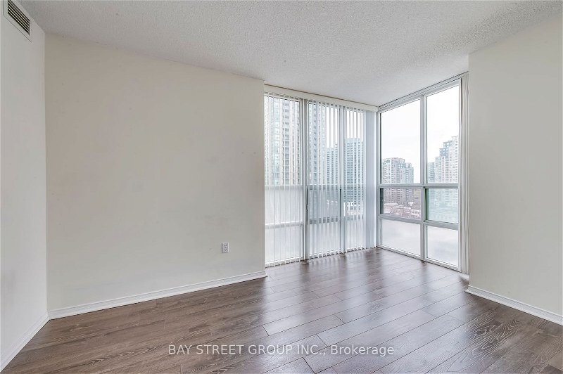 Preview image for 1 Pemberton Ave #1008, Toronto