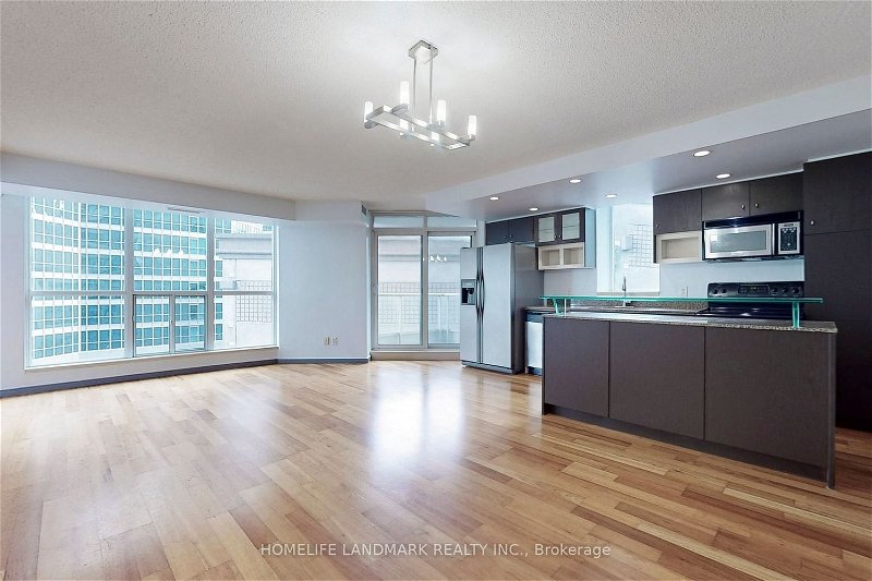 Preview image for 8 York St #612, Toronto