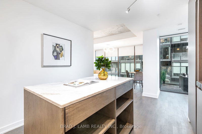 Preview image for 38 Stewart St #808, Toronto