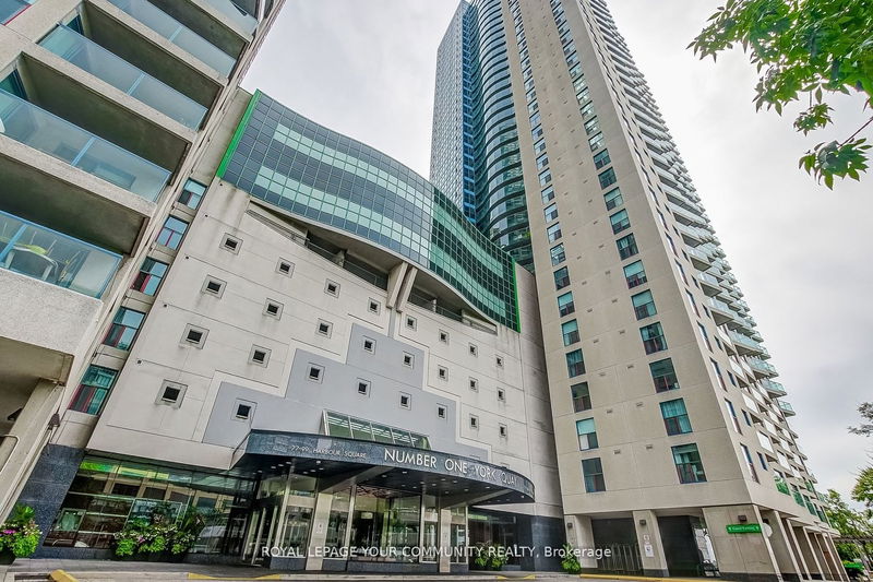 Preview image for 77 Harbour Sq W #809, Toronto