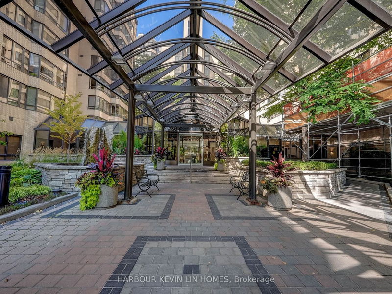 Preview image for 280 Simcoe St #107, Toronto