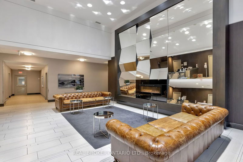Preview image for 35 Bastion St #809, Toronto