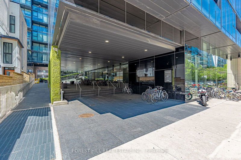 Preview image for 629 King St W #413, Toronto