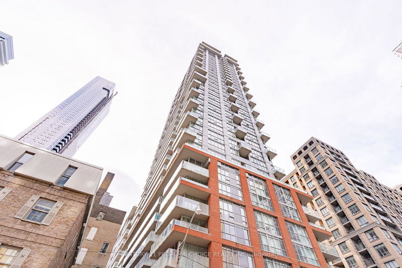 Preview image for 126 Simcoe St #1808, Toronto