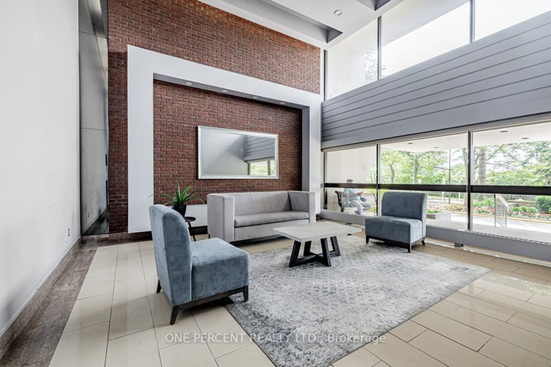 Preview image for 177 Linus Rd #1612, Toronto