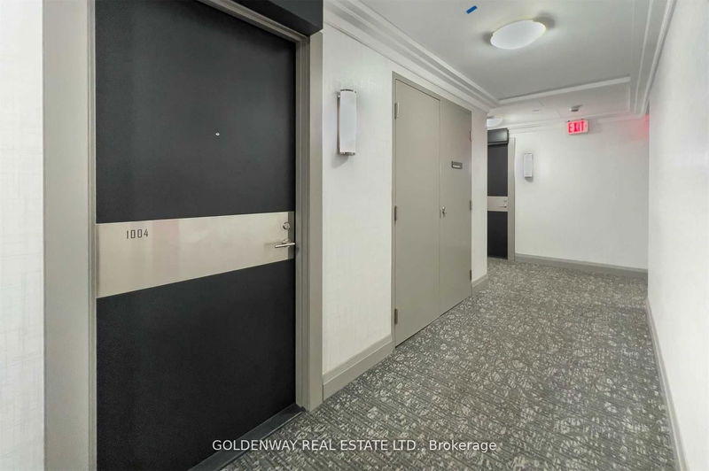 Preview image for 18 Graydon Hall Dr #1004, Toronto