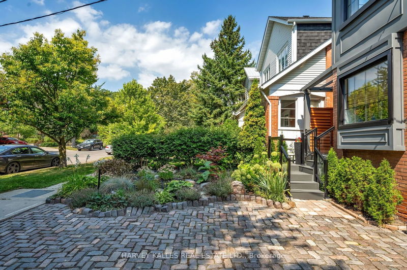 Preview image for 39 Standish Ave, Toronto
