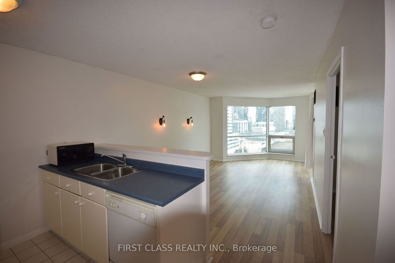 Preview image for 10 Yonge St #1410, Toronto