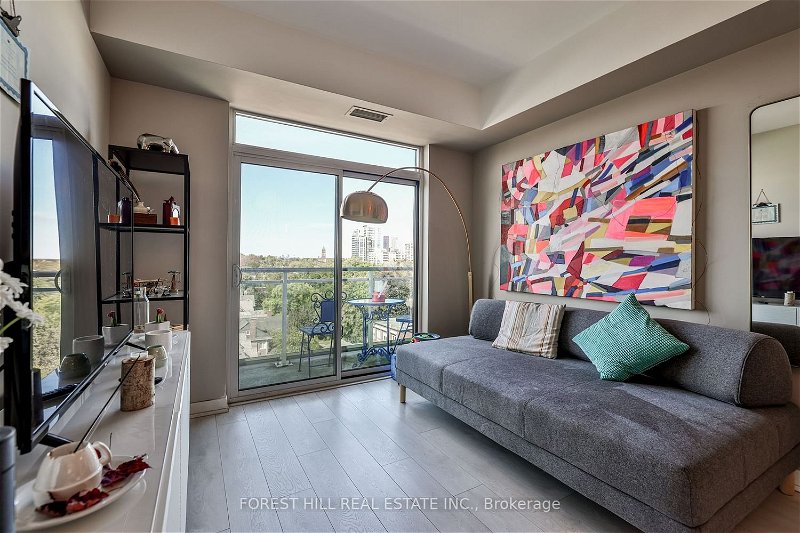 Preview image for 223 St. Clair Ave W #805, Toronto