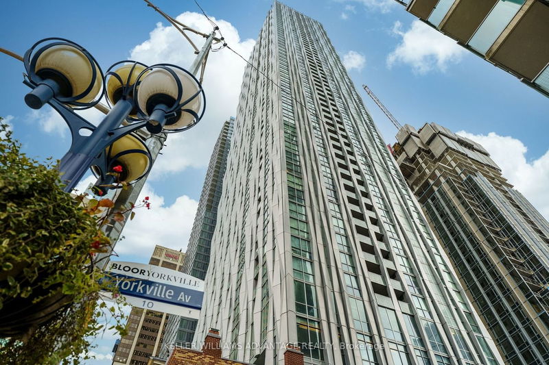 Preview image for 1 Yorkvillw Ave #3701, Toronto