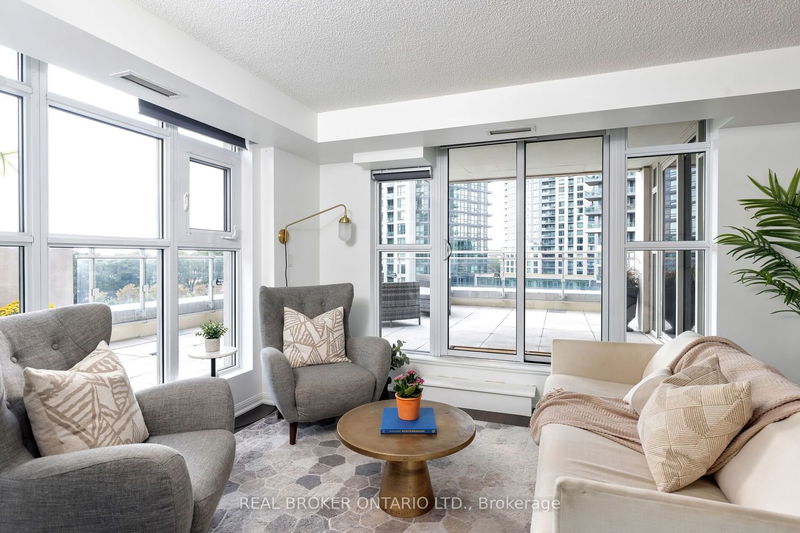 Preview image for 35 Bastion St #809, Toronto