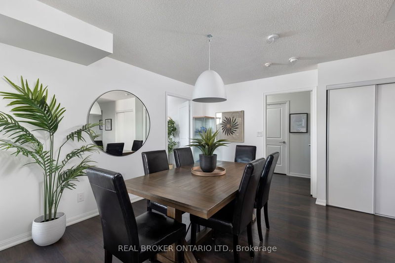 Preview image for 35 Bastion St #809, Toronto