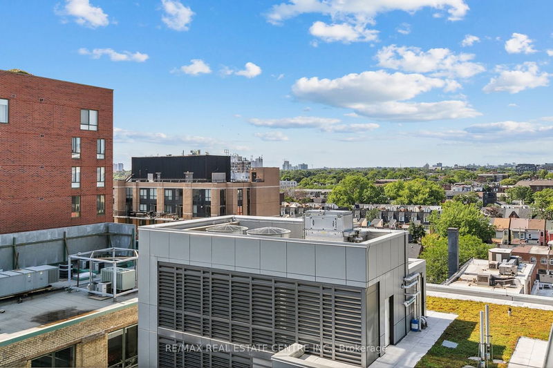 Preview image for 775 King St W #906, Toronto