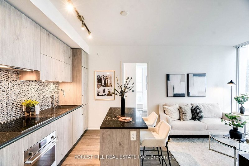 Preview image for 1 Yorkville Ave #802, Toronto