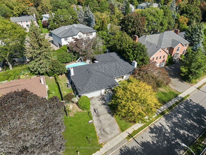 Preview image for 38 Suncrest Dr, Toronto