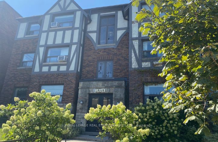 Preview image for 1648 Bathurst St #9, Toronto