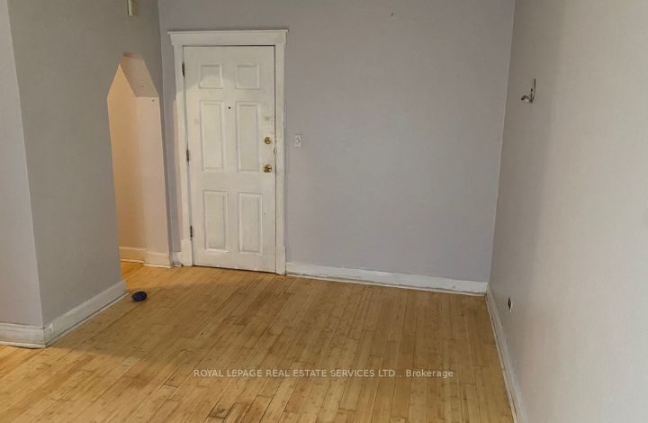 Preview image for 1648 Bathurst St #9, Toronto