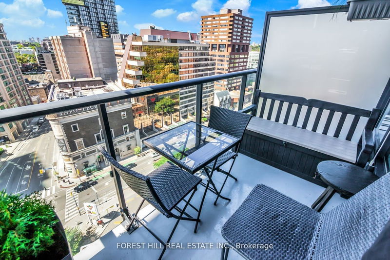 Preview image for 825 Church St #1701, Toronto